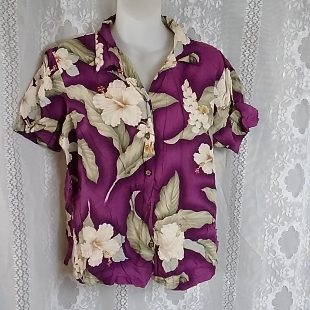 VTG,IOLANI MADE IN HAWAII WOMEN BLOUSE SIZE M FLORAL